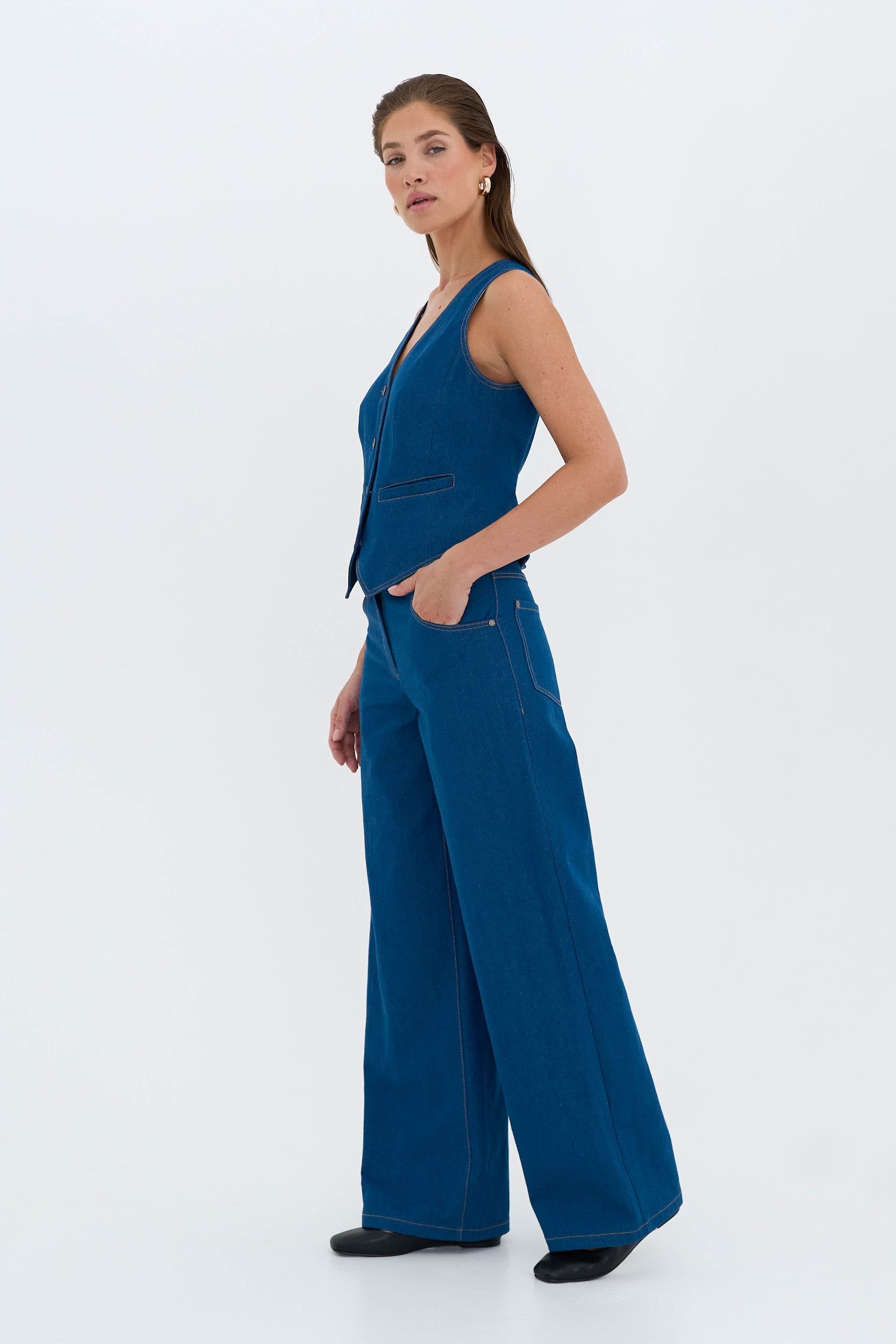 Mid- rise, Wide Leg Jeans “Love Journey”