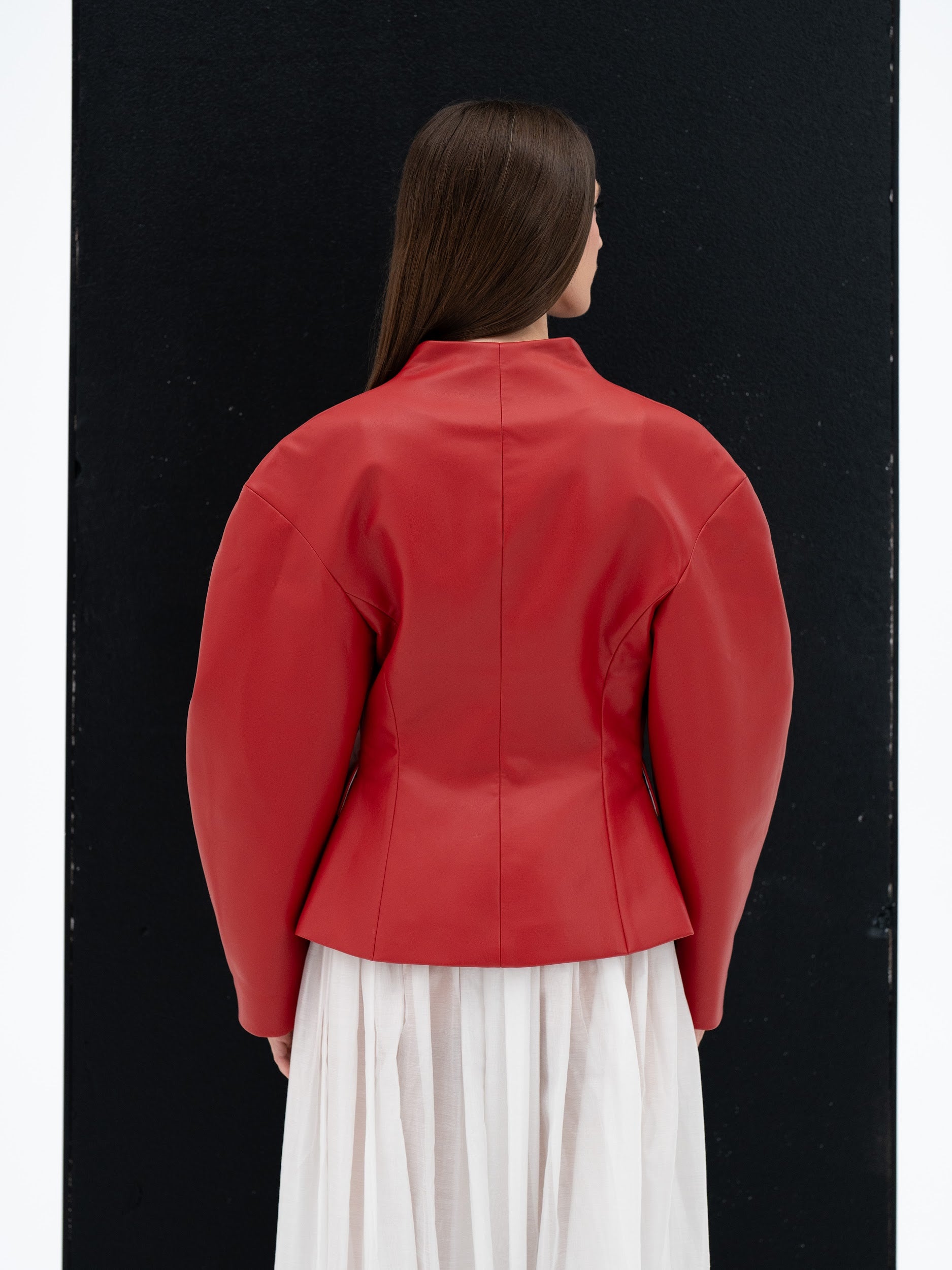 HI NO TORI RED FAUX SCULPTED BLAZER
