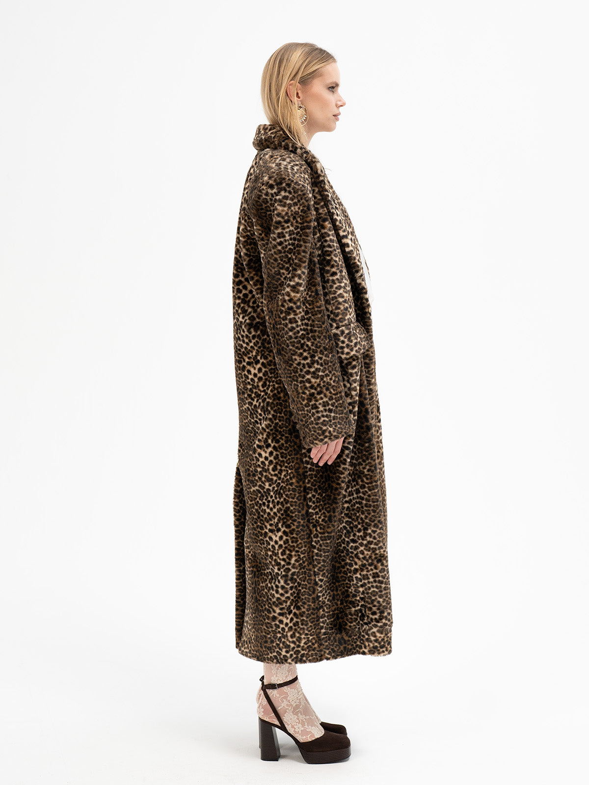 Faux Fur Maxi Coat - Fehu Rune