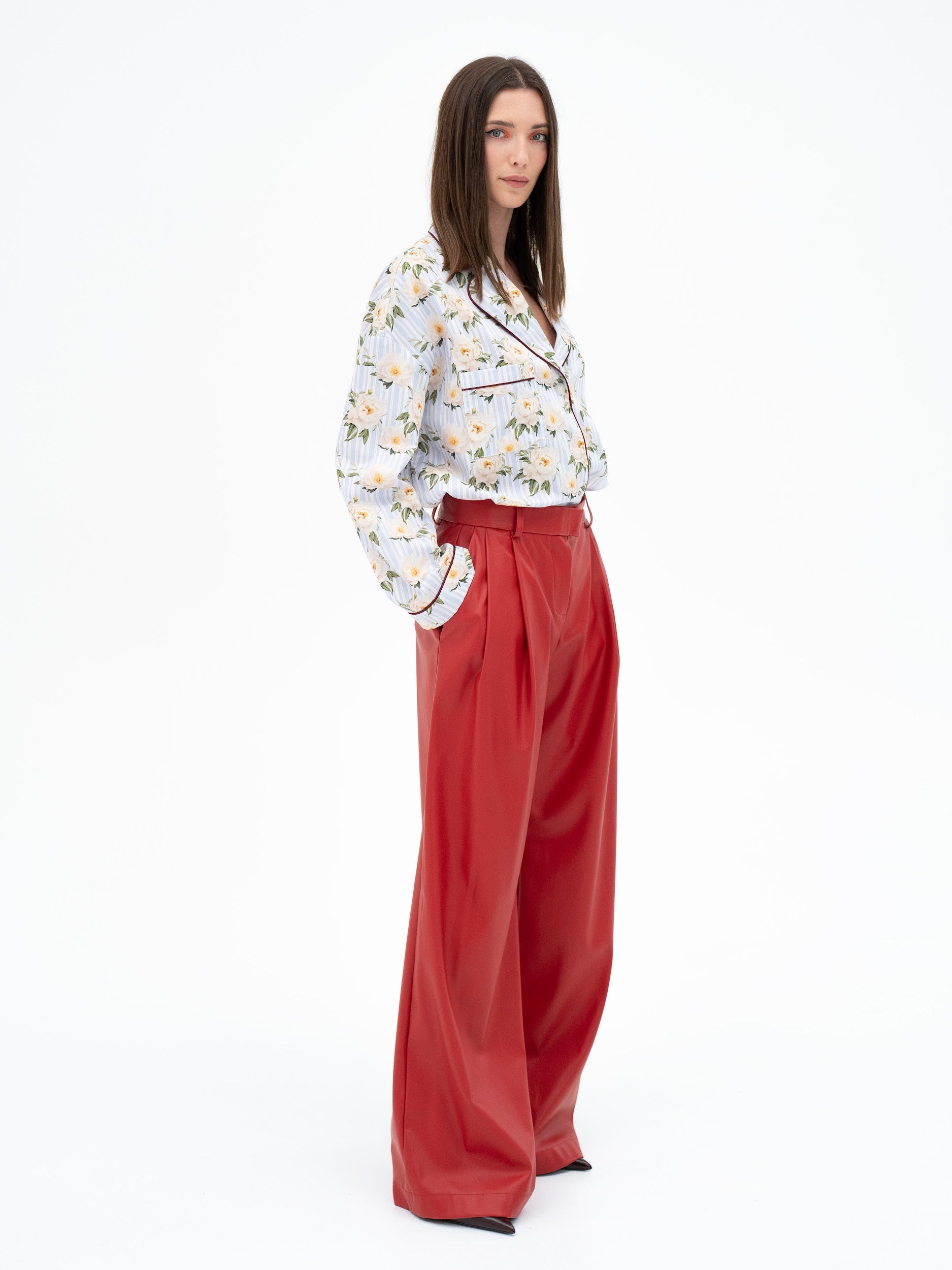 Jean taille mi-haute et jambe large « Love Journey »