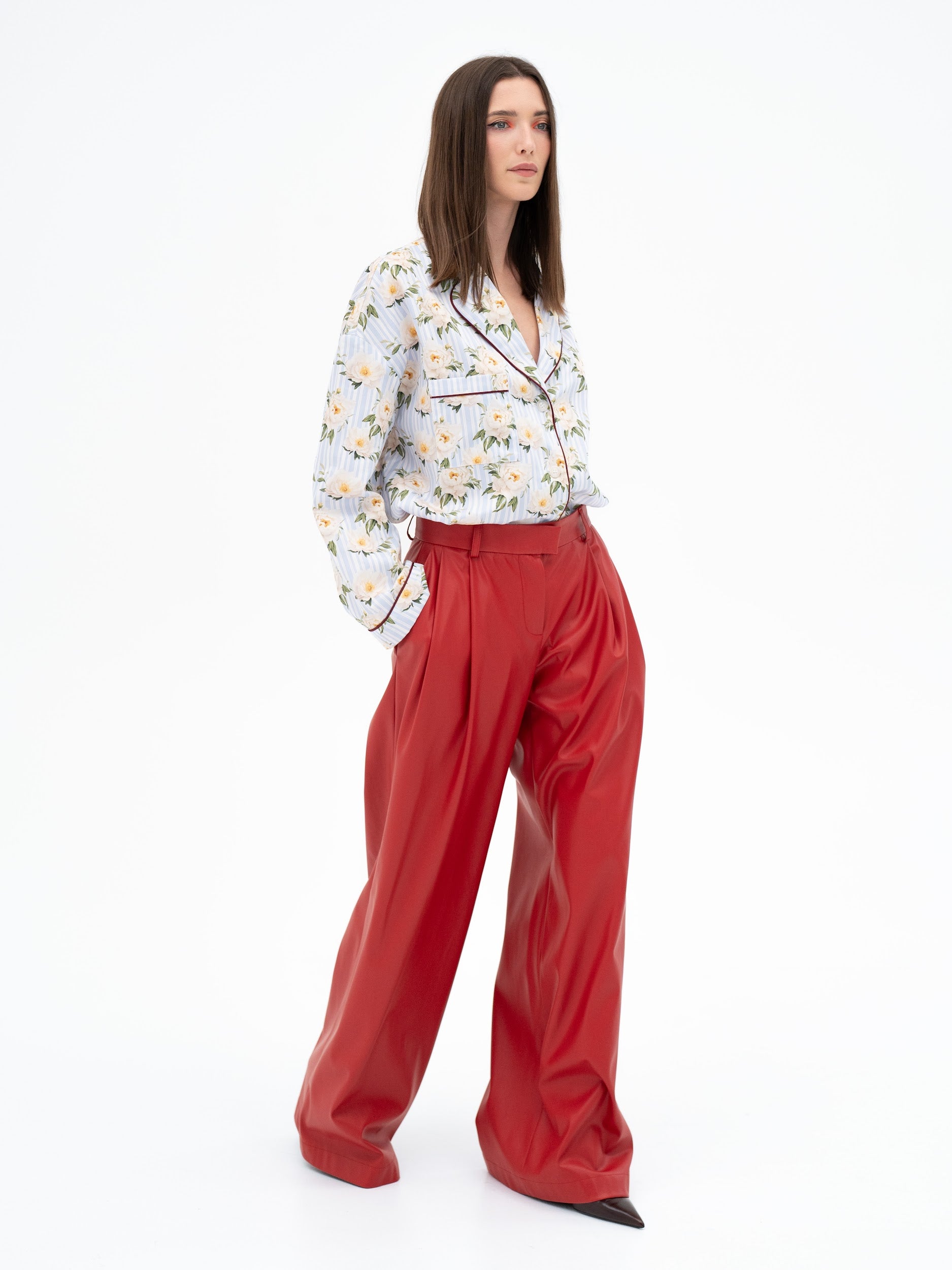 Jean taille mi-haute et jambe large « Love Journey »