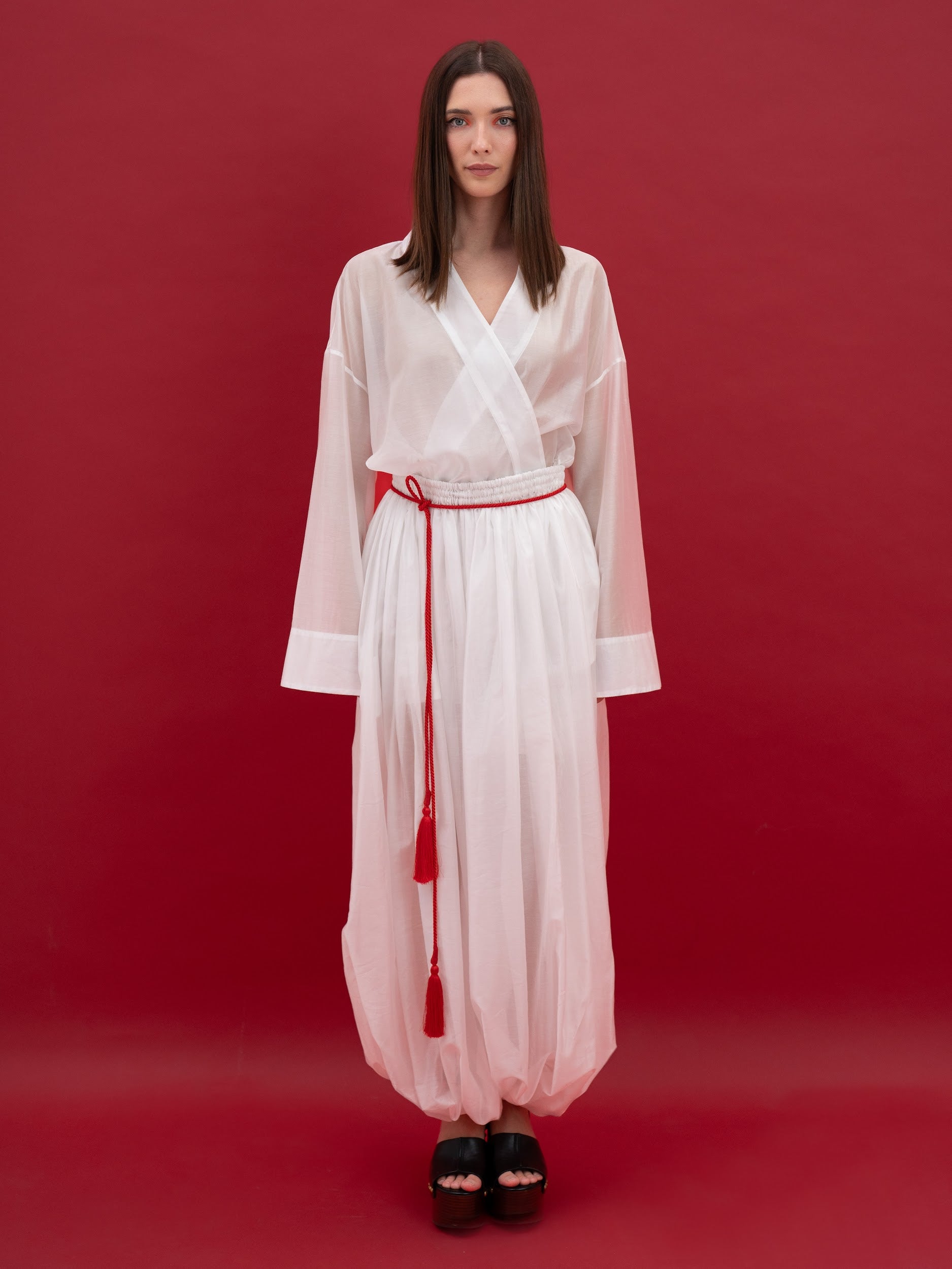 white balloon pants, oversized white trousers, white wide leg pants, designer white trousers, statement pants for women, elastic waist trousers, contemporary womenswear, luxury women's clothing, artistic fashion, avant-garde trousers, oversized fashion pants, white volume trousers, unique designer pants, Japanese inspired fashion, Amoriter trousers