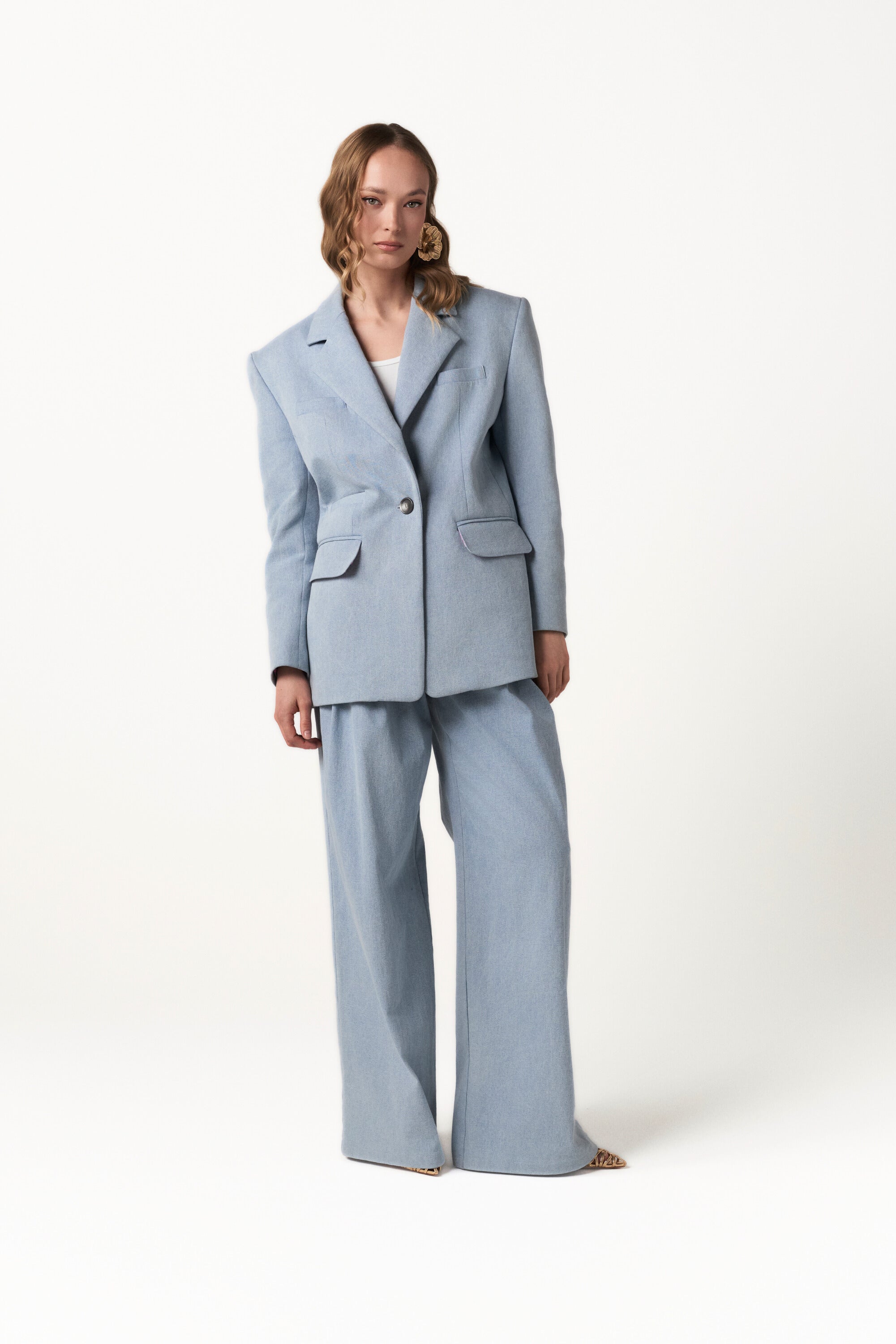 Oversized blazer- TUUM HORTUM, TUA LEX