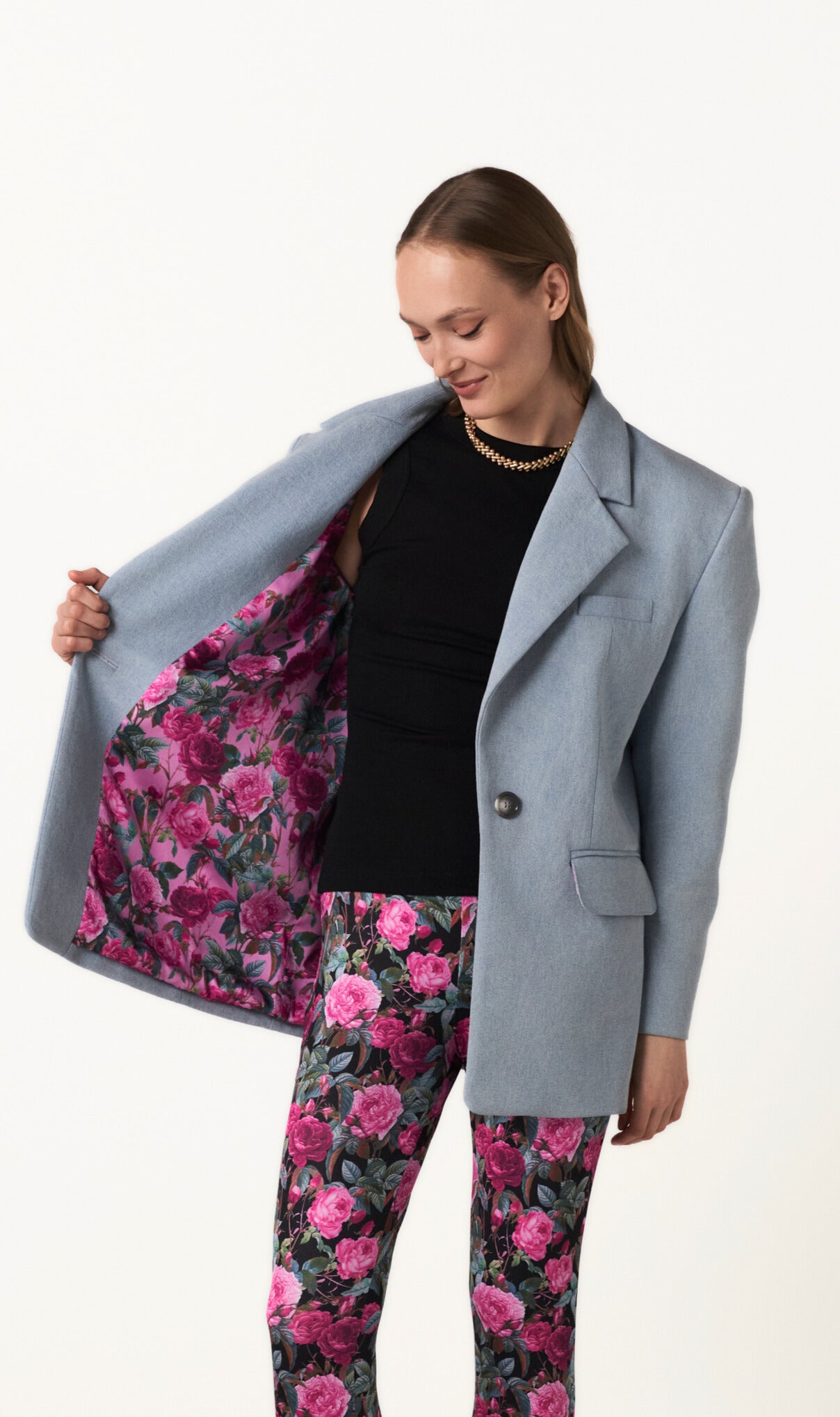 Oversized blazer- TUUM HORTUM, TUA LEX