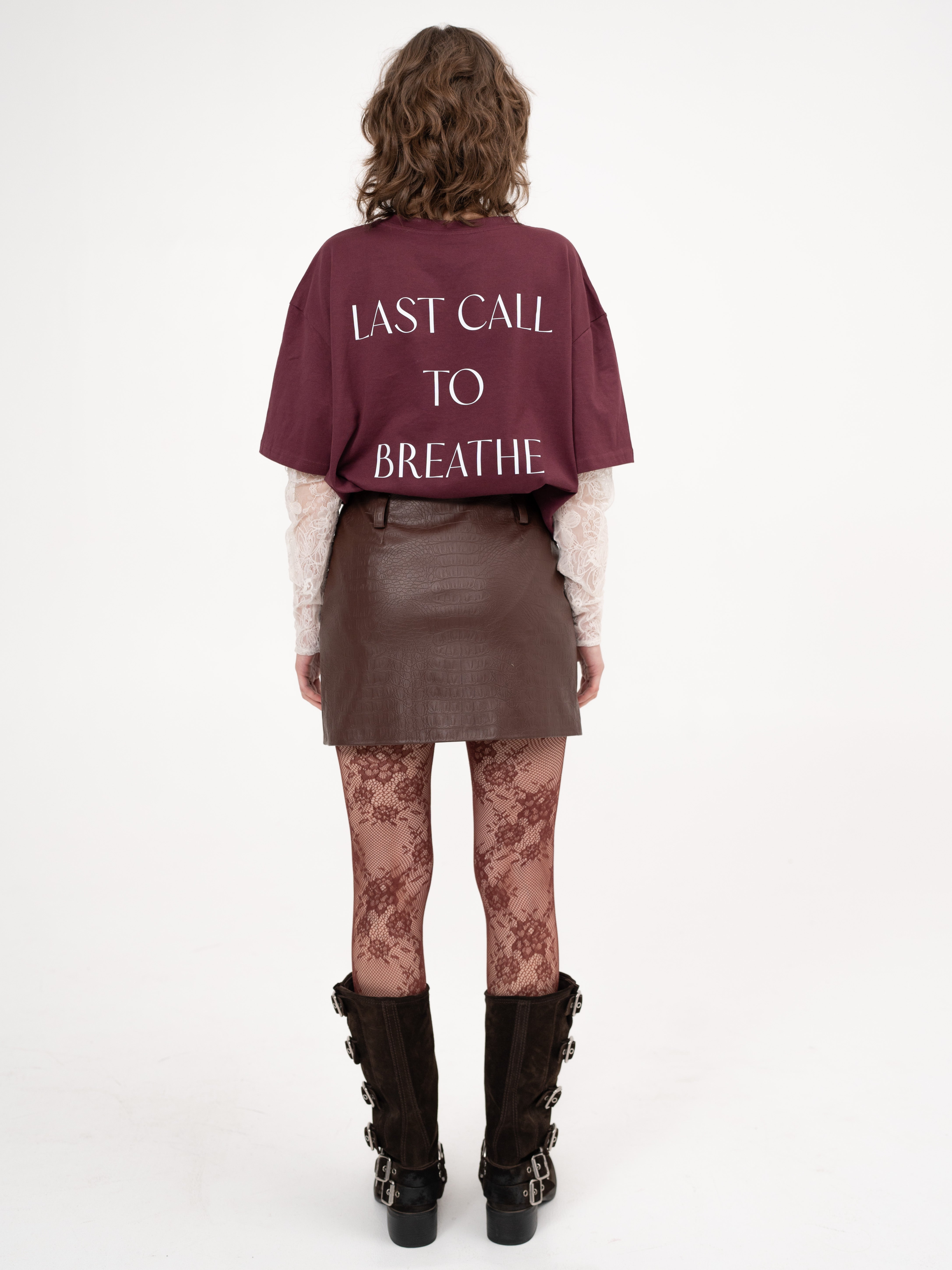 Leicht transparenter weißer Guipure-Rock „Innocent beginning“