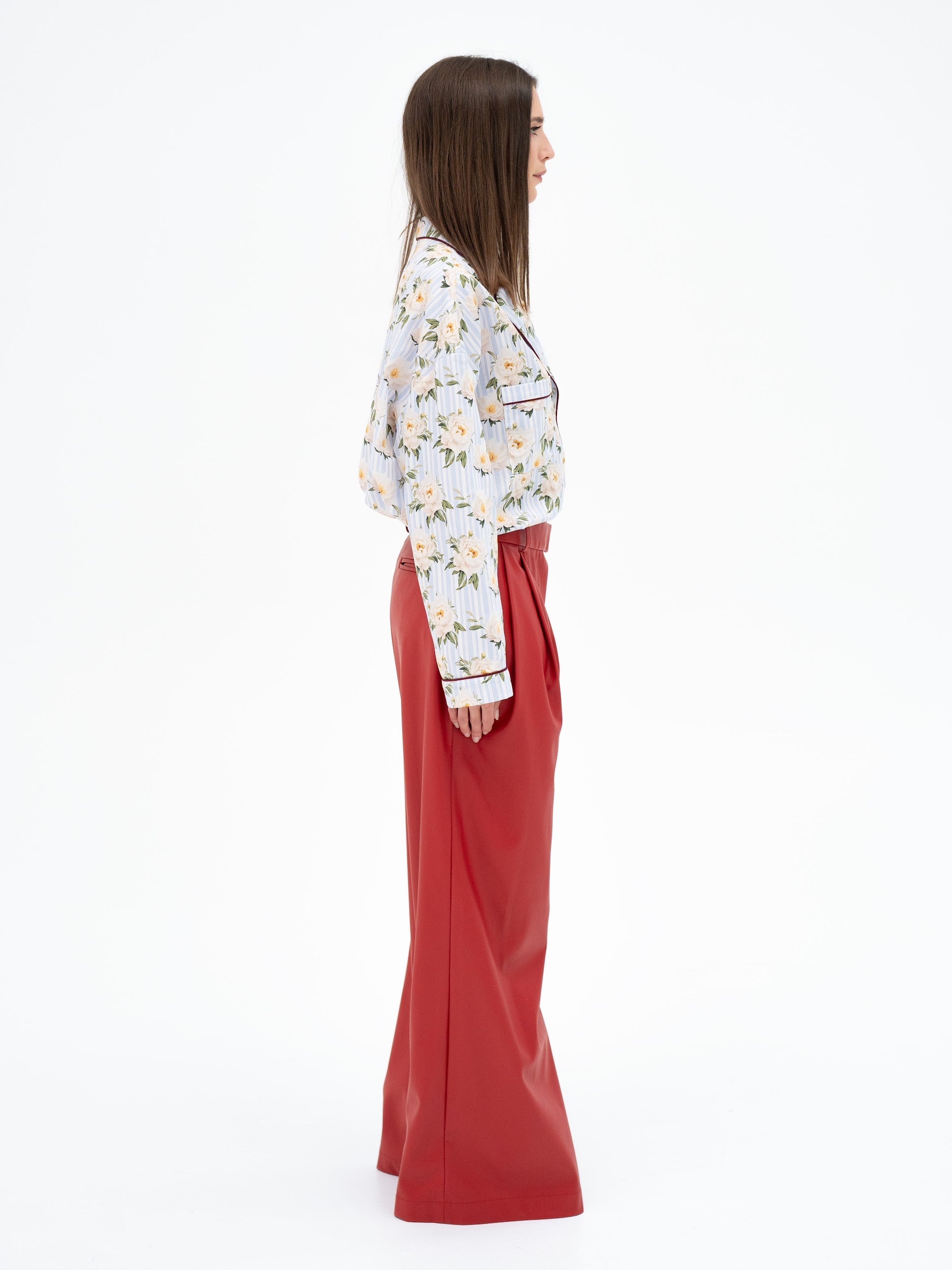 Jean taille mi-haute et jambe large « Love Journey »